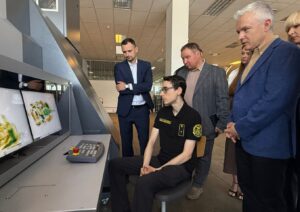 Новий рівень безпеки: митниця отримала нові сканери для перевірки поштових відправлень 