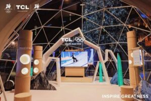 TCL відкриває зимову казку “Wishes for Greatness” та проводить церемонію відкриття ялинки Олімпійських Ігор у Мілані